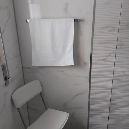 Pensión Moradia Chicharro Nazaré