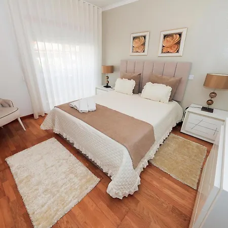 Pensión Moradia Chicharro Nazaré