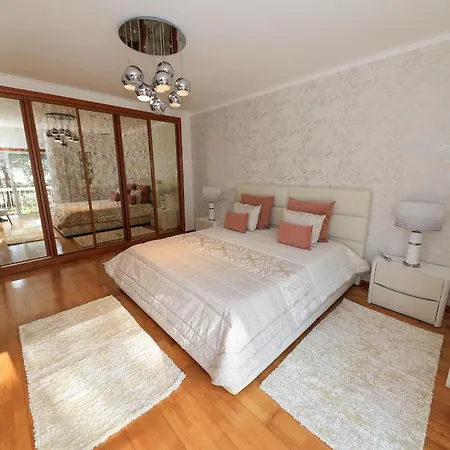 Pensión Moradia Chicharro Nazaré