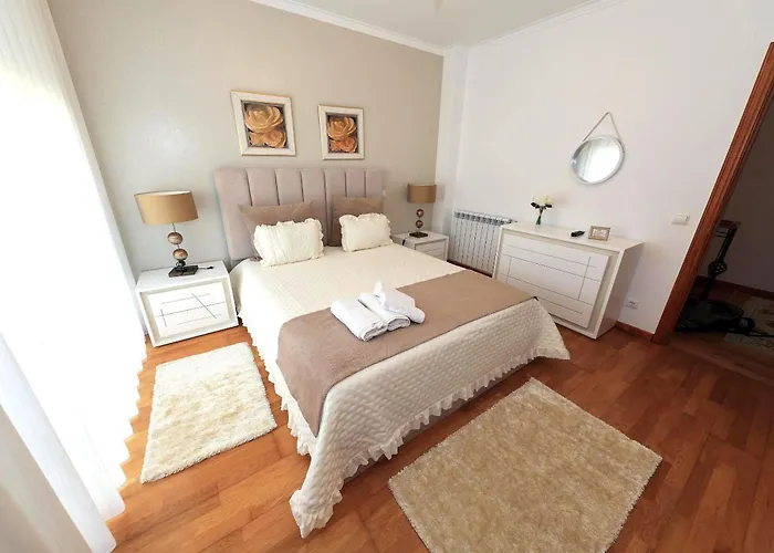 Moradia Chicharro * نازاريه