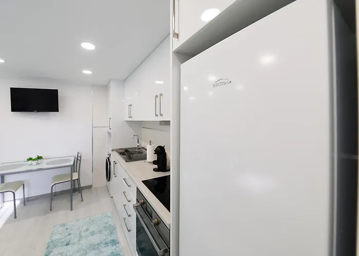 Moradia Chicharro بيت ضيافة نازاريه