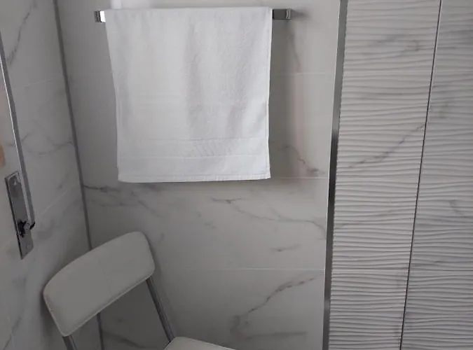 בית הארחה Moradia Chicharro נאזרה