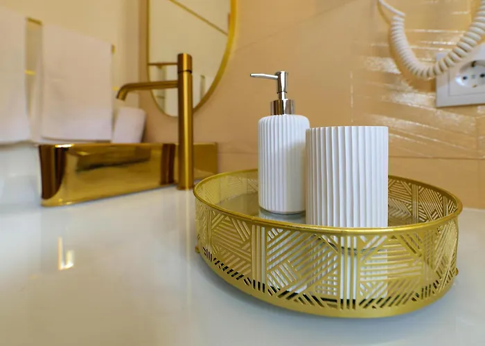 Moradia Chicharro נאזרה