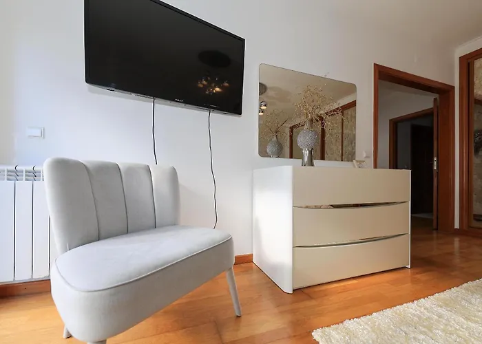 Moradia Chicharro בית הארחה