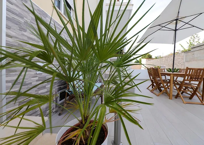 Moradia Chicharro 게스트하우스 *